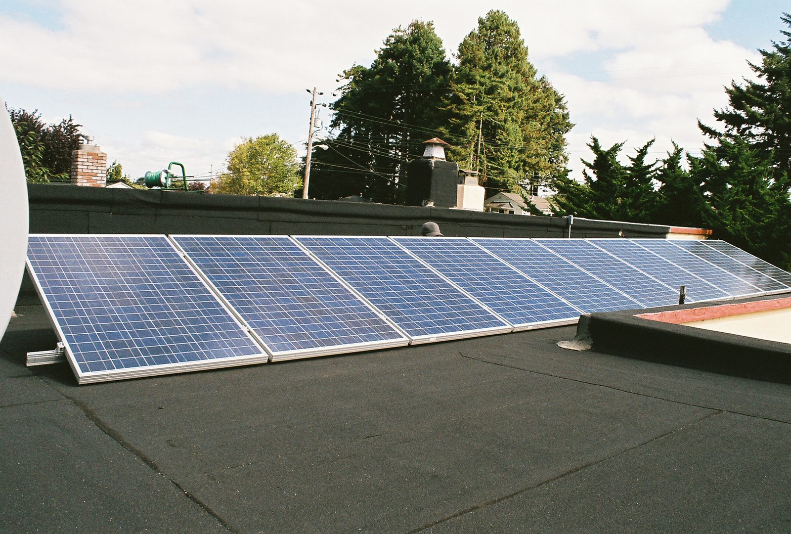 Eureka residence completed rooftop solar array